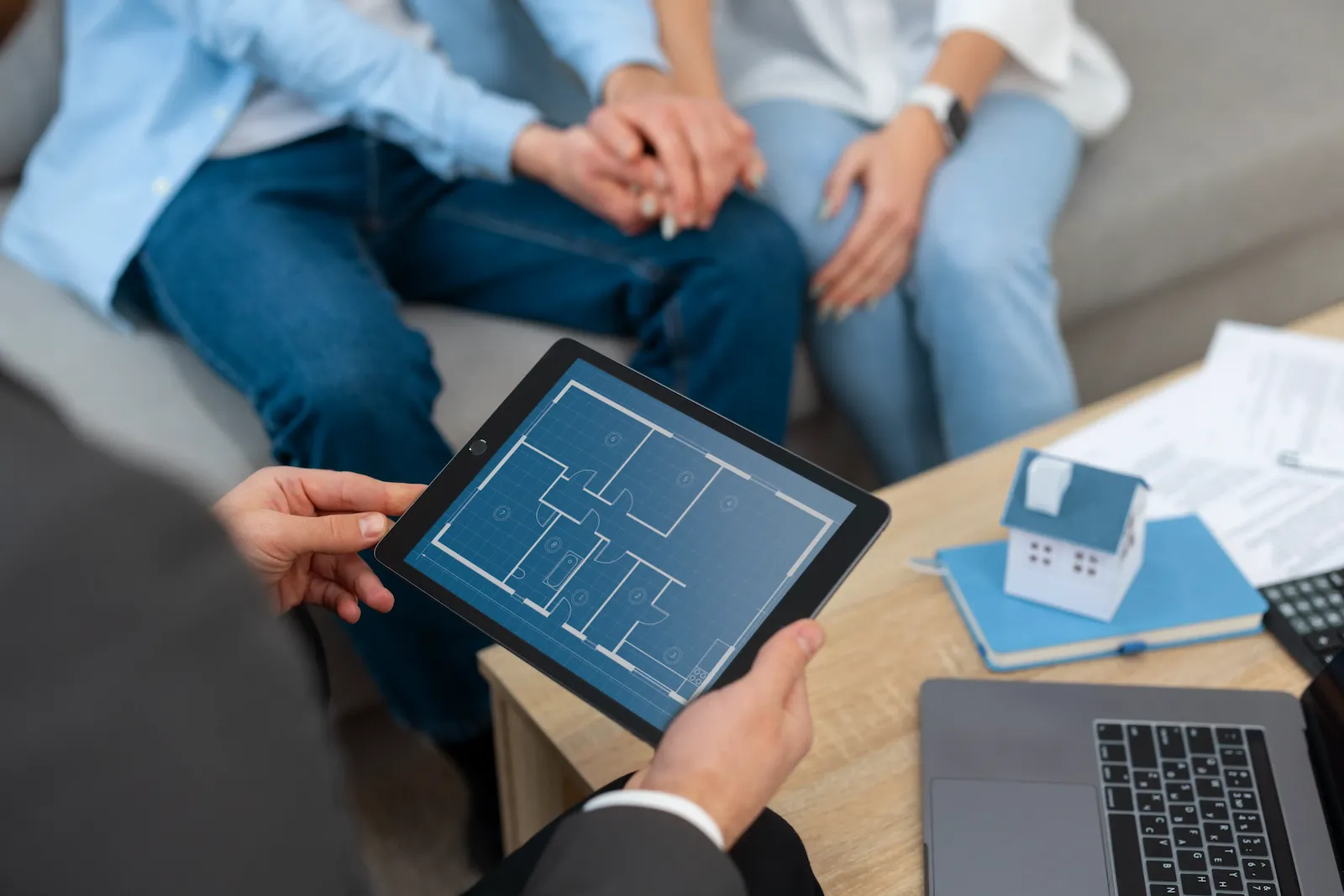 Bussus Estate property and lease management